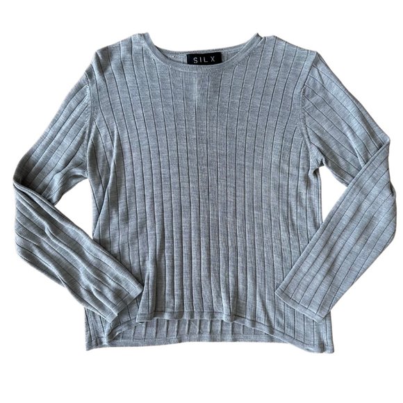 Silx Distressed Retro-Fitting Grey Sweater - Picture 1 of 7